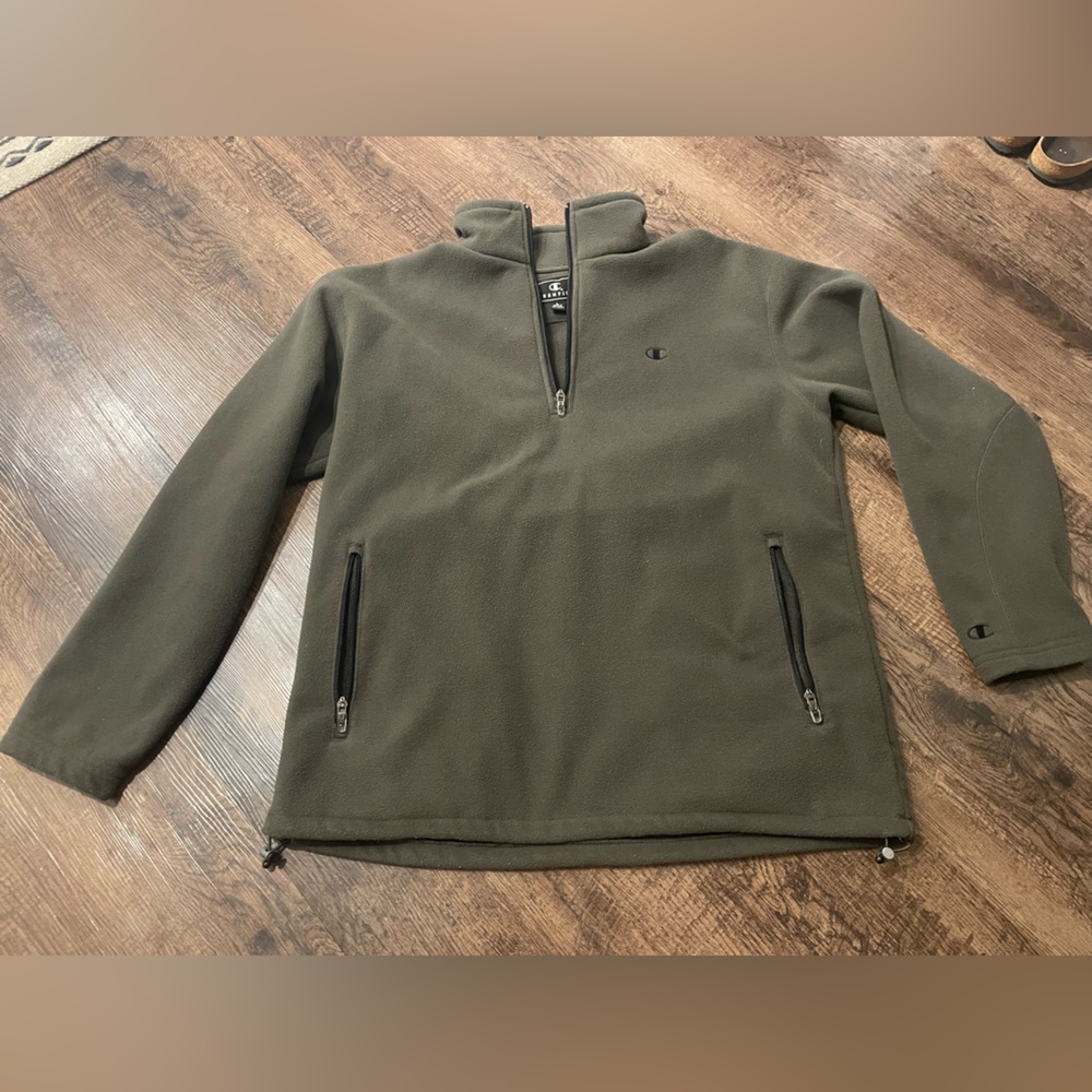 Champion pullover